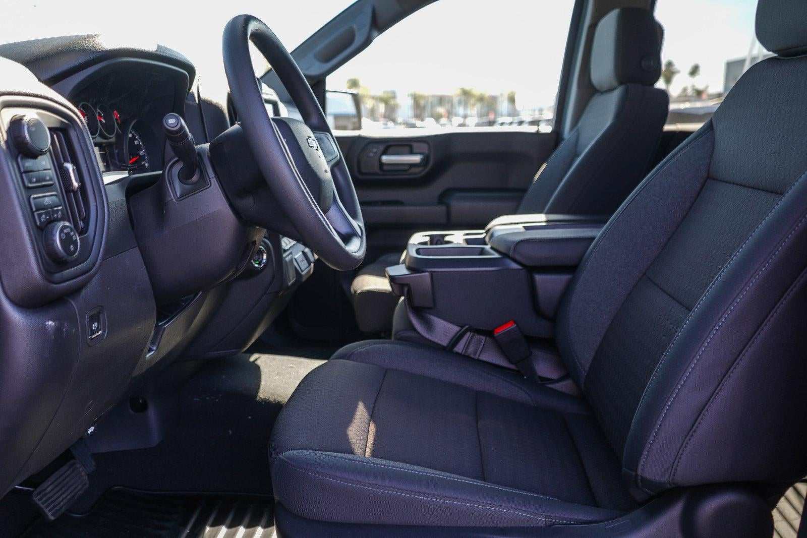 2026 Chevrolet Silverado 1500 Crew Cab Short Box 4-Wheel Drive Custom Trail Boss
