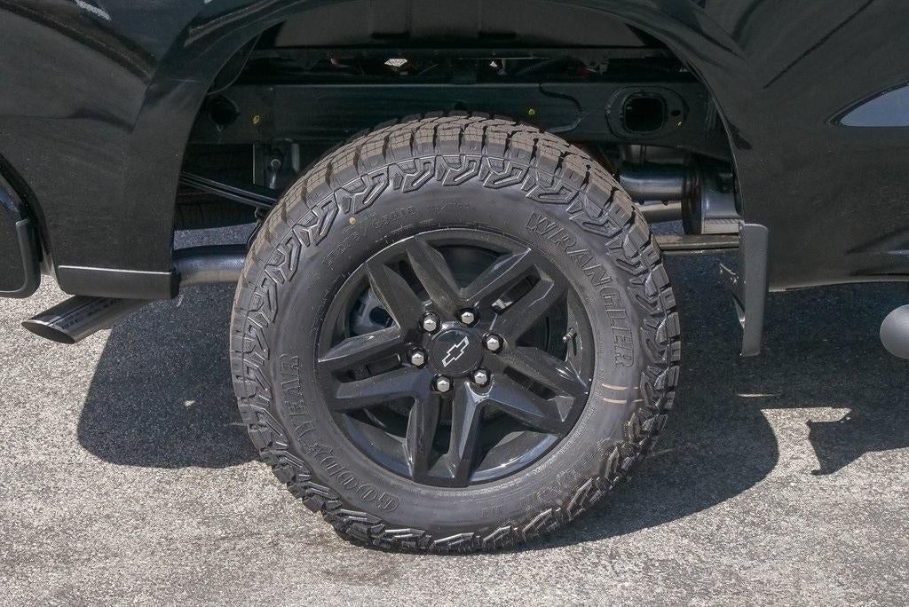 2026 Chevrolet Silverado 1500 Crew Cab Short Box 4-Wheel Drive Custom Trail Boss