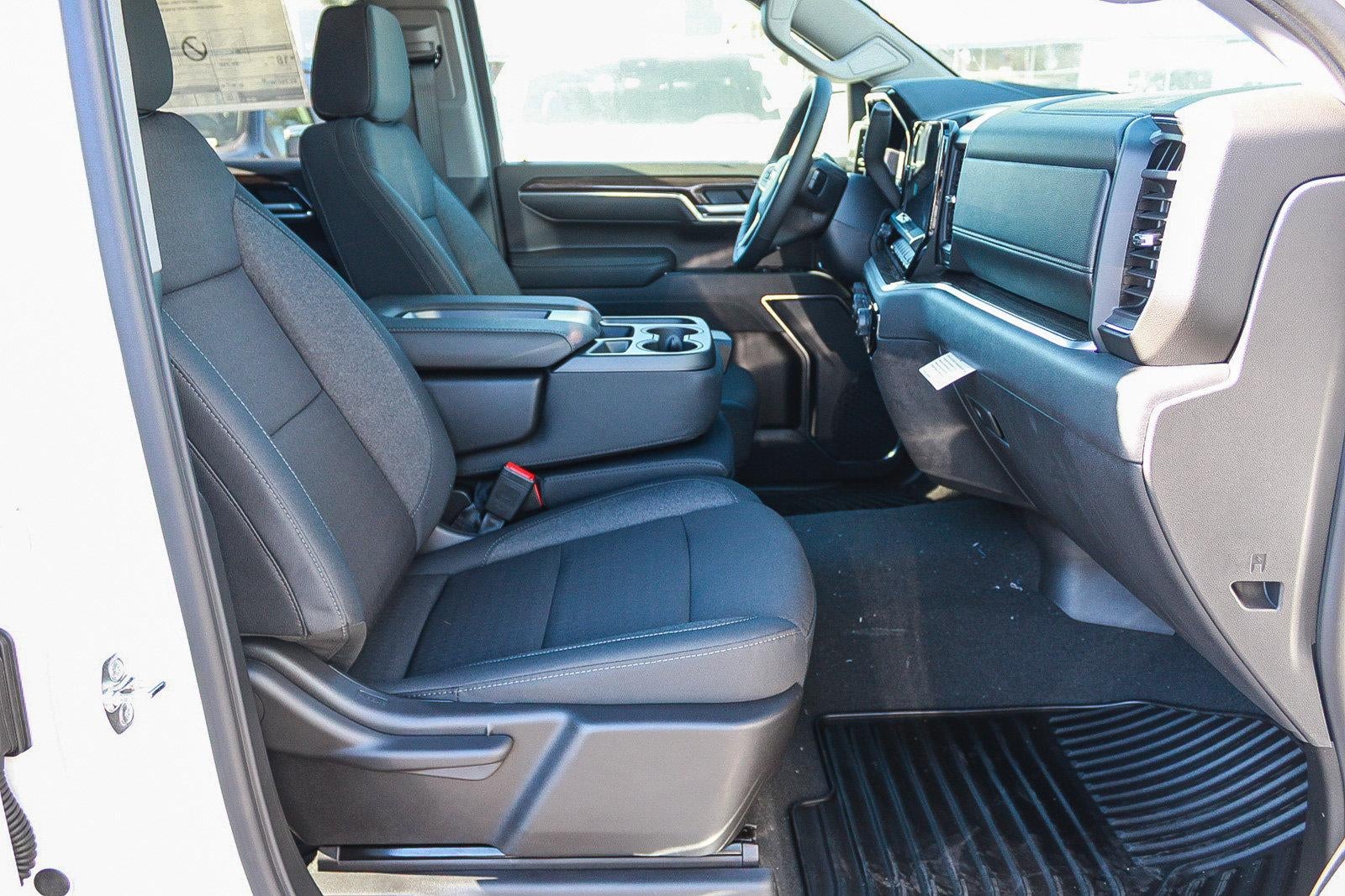 2026 Chevrolet Silverado 1500 LT - Photo 16