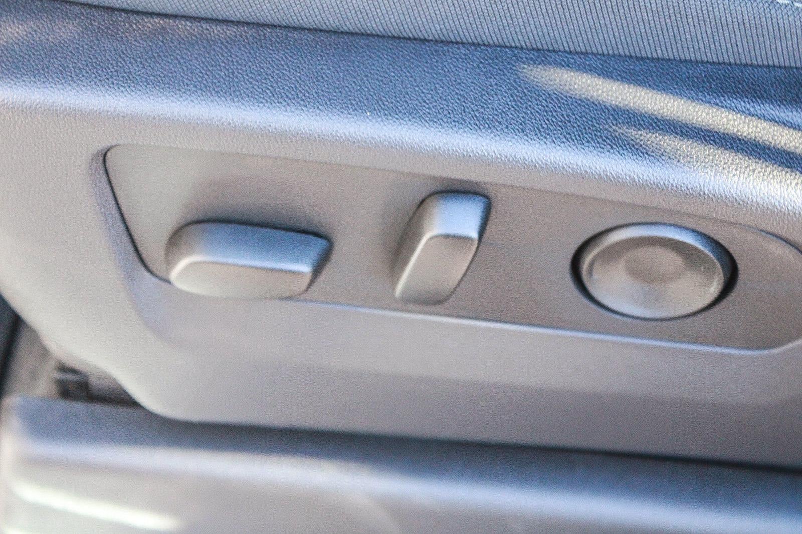 2026 Chevrolet Silverado 1500 LT - Photo 21