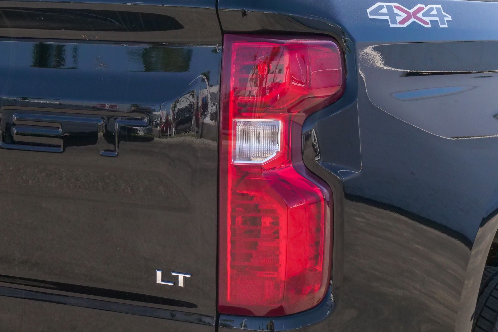 2026 Chevrolet Silverado 1500 Crew Cab Short Box 4-Wheel Drive LT 2FL