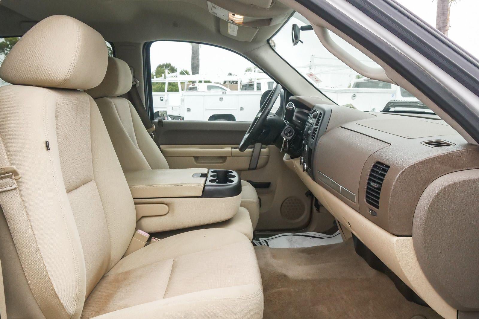 2013 Chevrolet Silverado 1500 Base