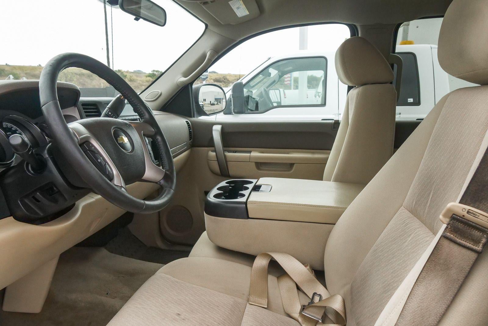 2013 Chevrolet Silverado 1500 Base