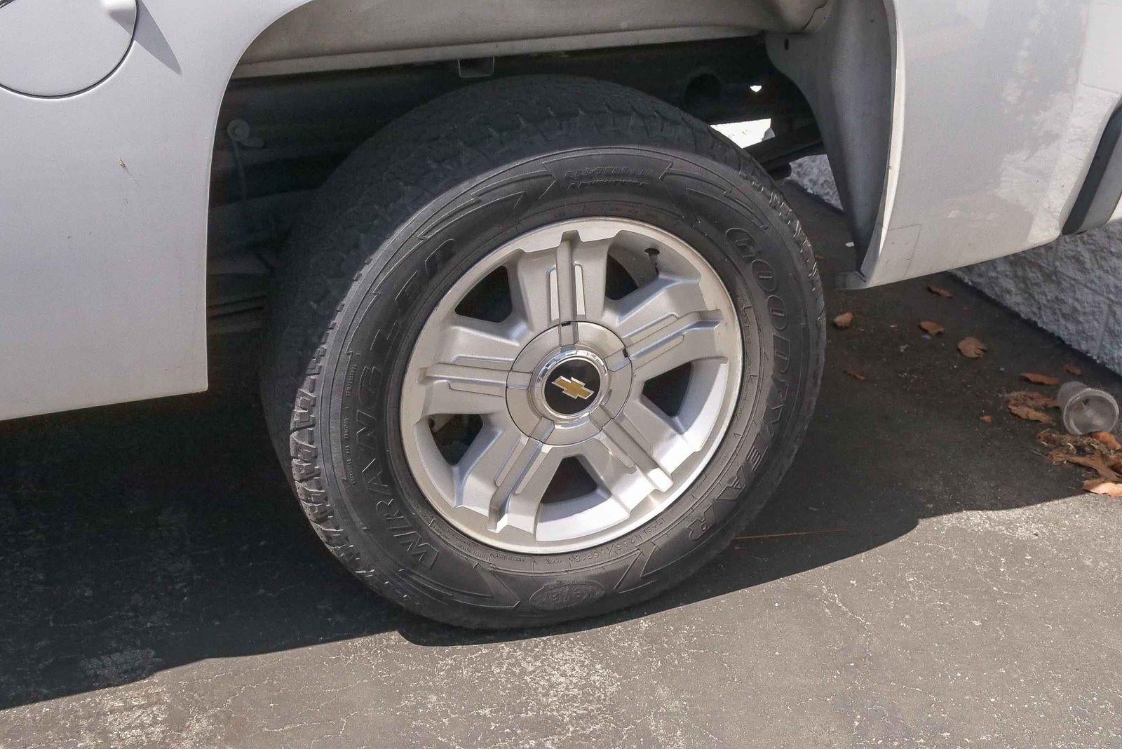 2013 Chevrolet Silverado 1500 Base