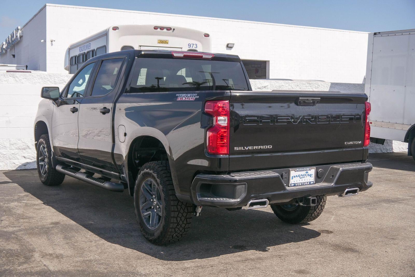 2026 Chevrolet Silverado 1500 Crew Cab Short Box 4-Wheel Drive Custom Trail Boss