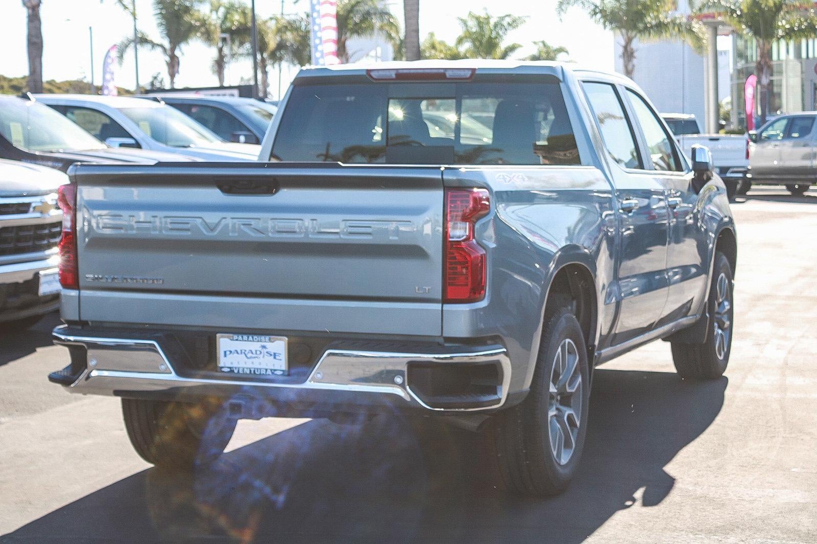 2026 Chevrolet Silverado 1500 Crew Cab Short Box 4-Wheel Drive LT 1LT