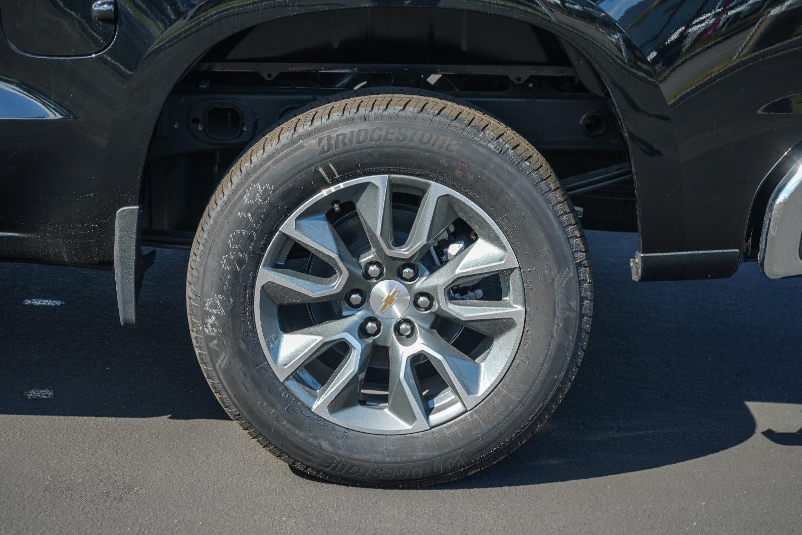 2026 Chevrolet Silverado 1500 Crew Cab Short Box 4-Wheel Drive LT 1LT
