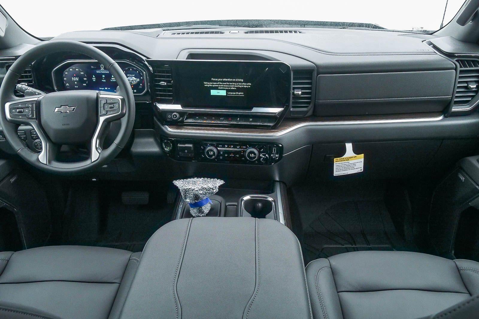 2026 Chevrolet Silverado 1500 Crew Cab Short Box 4-Wheel Drive RST