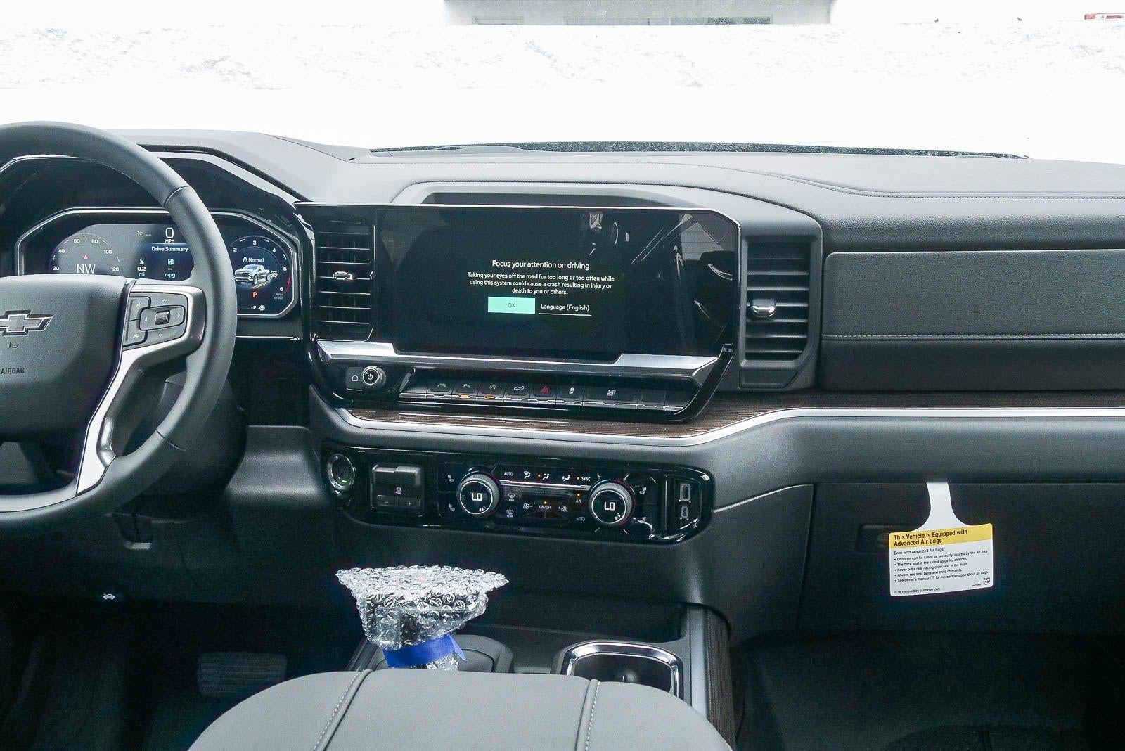 2026 Chevrolet Silverado 1500 Crew Cab Short Box 4-Wheel Drive RST