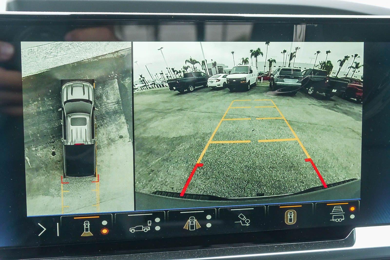 2026 Chevrolet Silverado 1500 Crew Cab Short Box 4-Wheel Drive RST