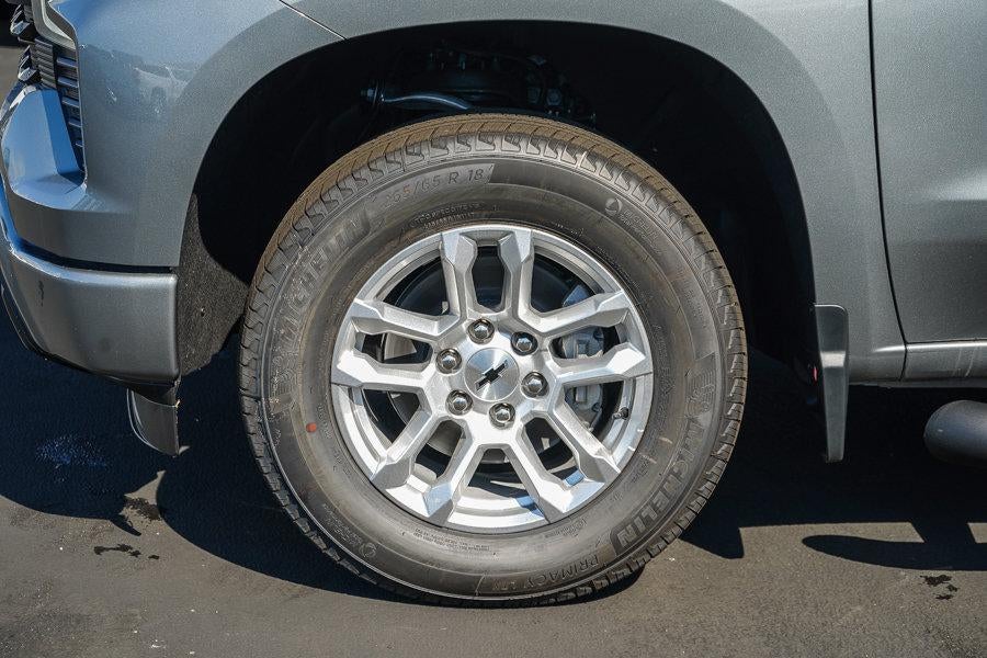 2026 Chevrolet Silverado 1500 Crew Cab Short Box 4-Wheel Drive RST