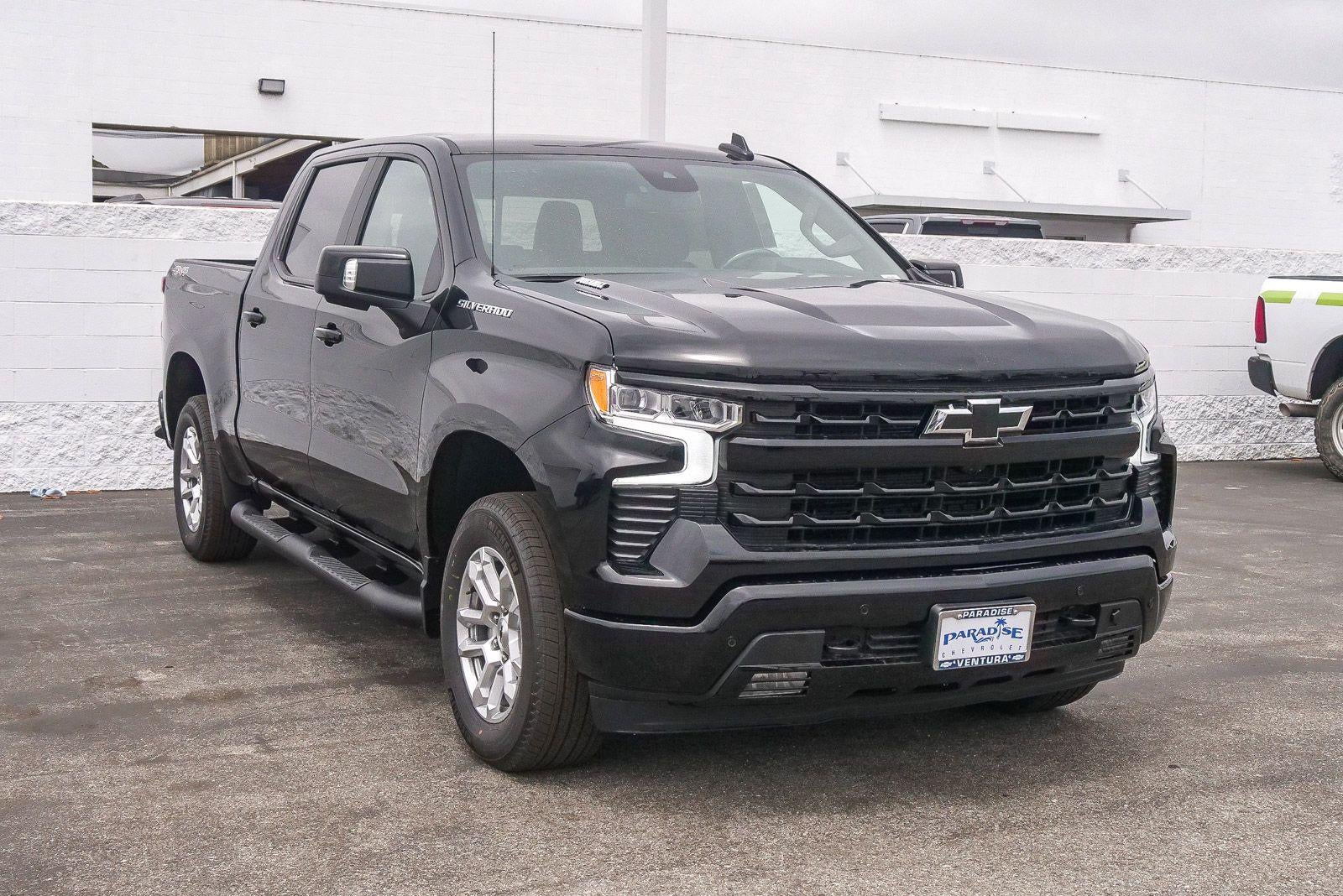 2026 Chevrolet Silverado 1500 Crew Cab Short Box 4-Wheel Drive RST