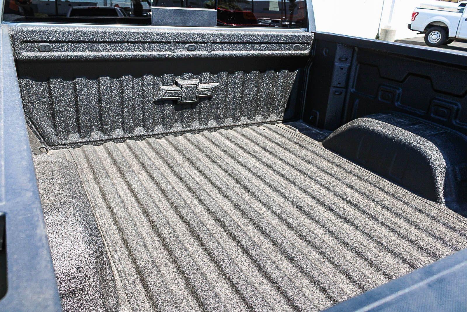 2026 Chevrolet Silverado 1500 Crew Cab Short Box 4-Wheel Drive RST