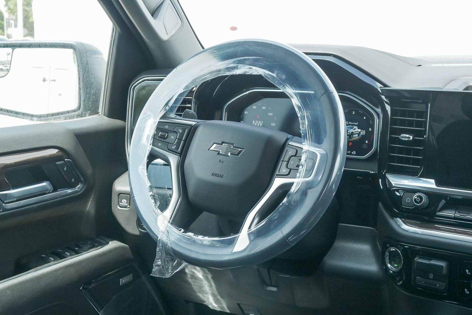 2026 Chevrolet Silverado 1500 Crew Cab Short Box 4-Wheel Drive LT Trail Boss