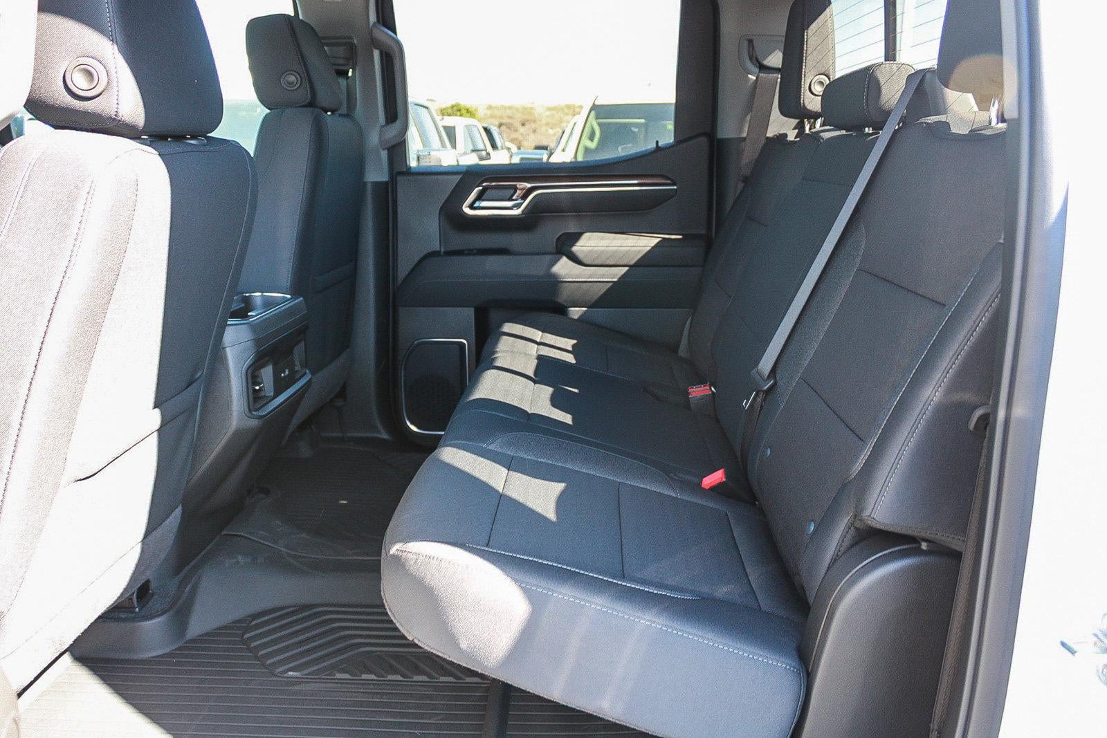 2026 Chevrolet Silverado 1500 Crew Cab Short Box 4-Wheel Drive LT Trail Boss