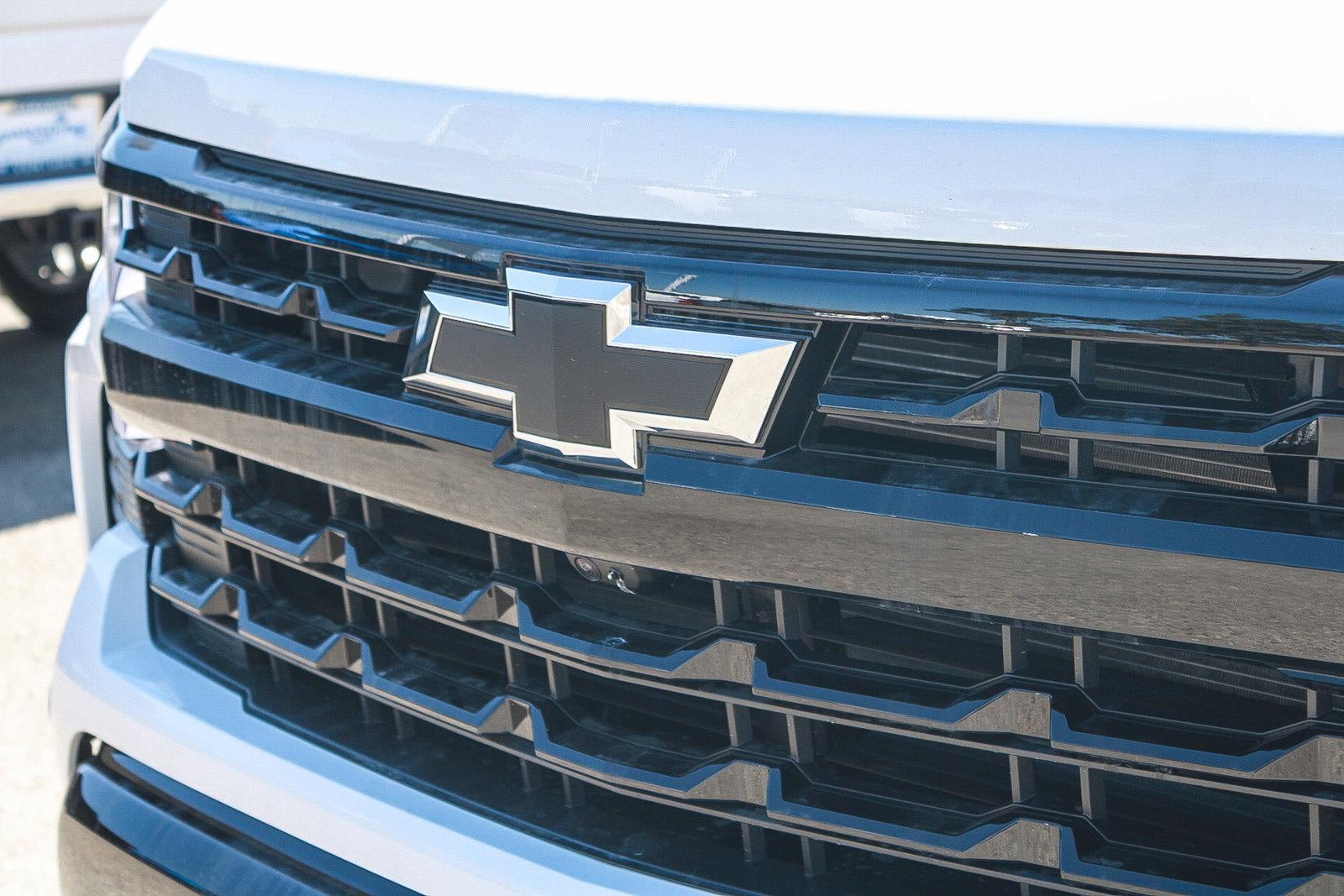 2026 Chevrolet Silverado 1500 Crew Cab Short Box 4-Wheel Drive LT Trail Boss
