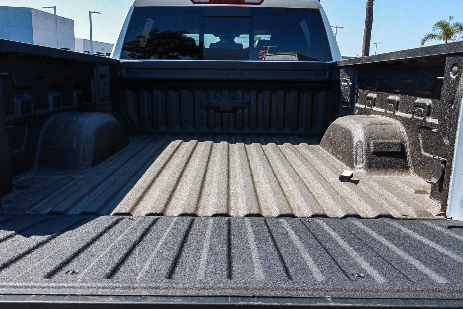 2026 Chevrolet Silverado 1500 Crew Cab Short Box 4-Wheel Drive LT Trail Boss