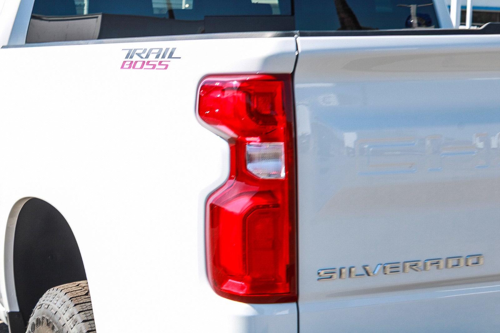 2026 Chevrolet Silverado 1500 Crew Cab Short Box 4-Wheel Drive LT Trail Boss
