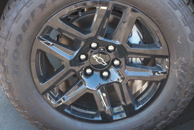 2026 Chevrolet Silverado 1500 Crew Cab Short Box 4-Wheel Drive LT Trail Boss