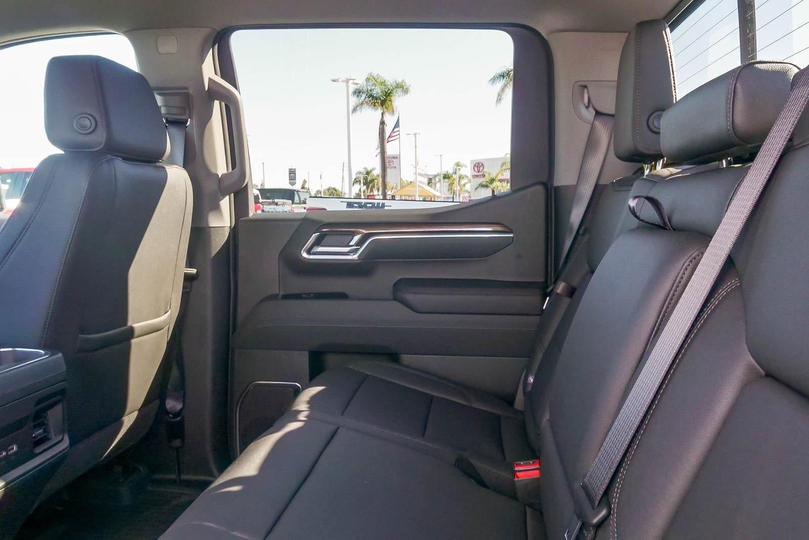 2026 Chevrolet Silverado 1500 Crew Cab Short Box 4-Wheel Drive LT Trail Boss