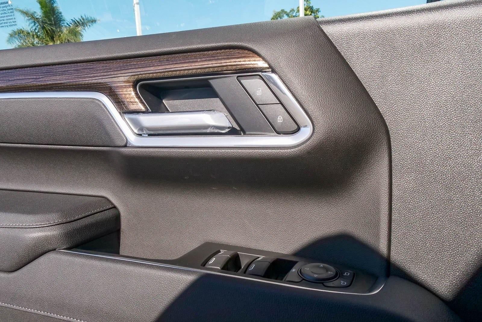 2026 Chevrolet Silverado 1500 Crew Cab Short Box 4-Wheel Drive LT Trail Boss