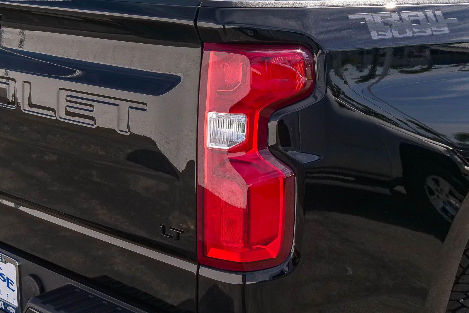 2026 Chevrolet Silverado 1500 Crew Cab Short Box 4-Wheel Drive LT Trail Boss