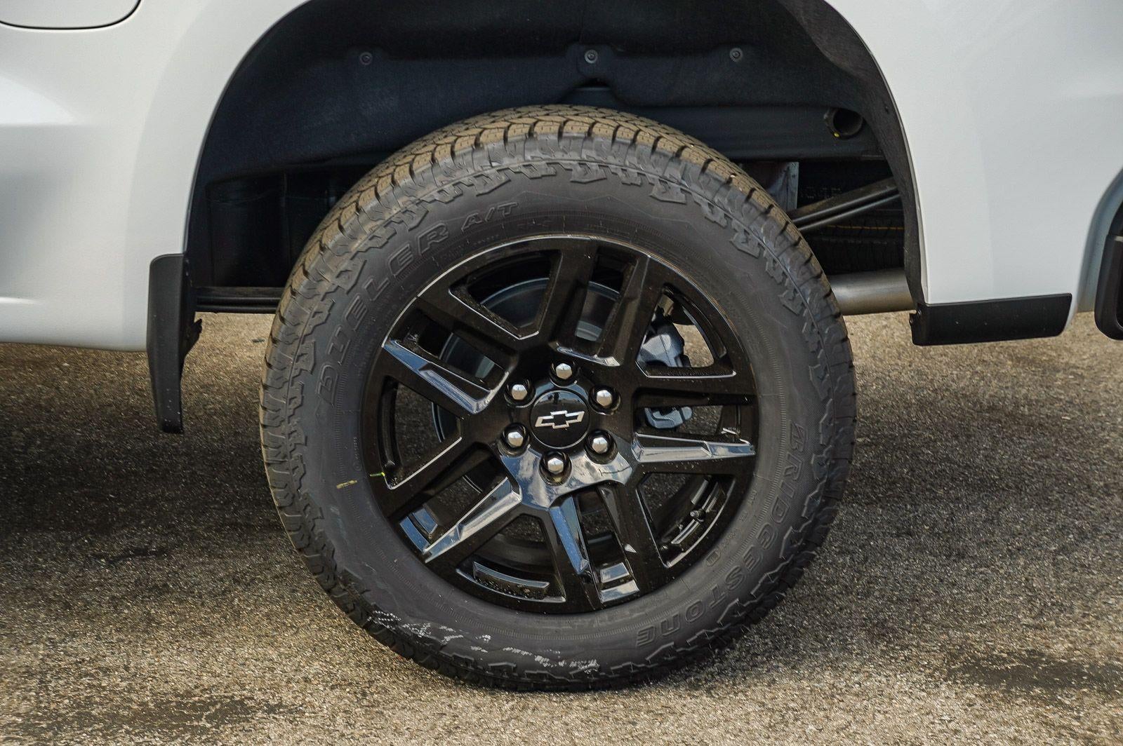 2026 Chevrolet Silverado 1500 Crew Cab Short Box 4-Wheel Drive LT Trail Boss