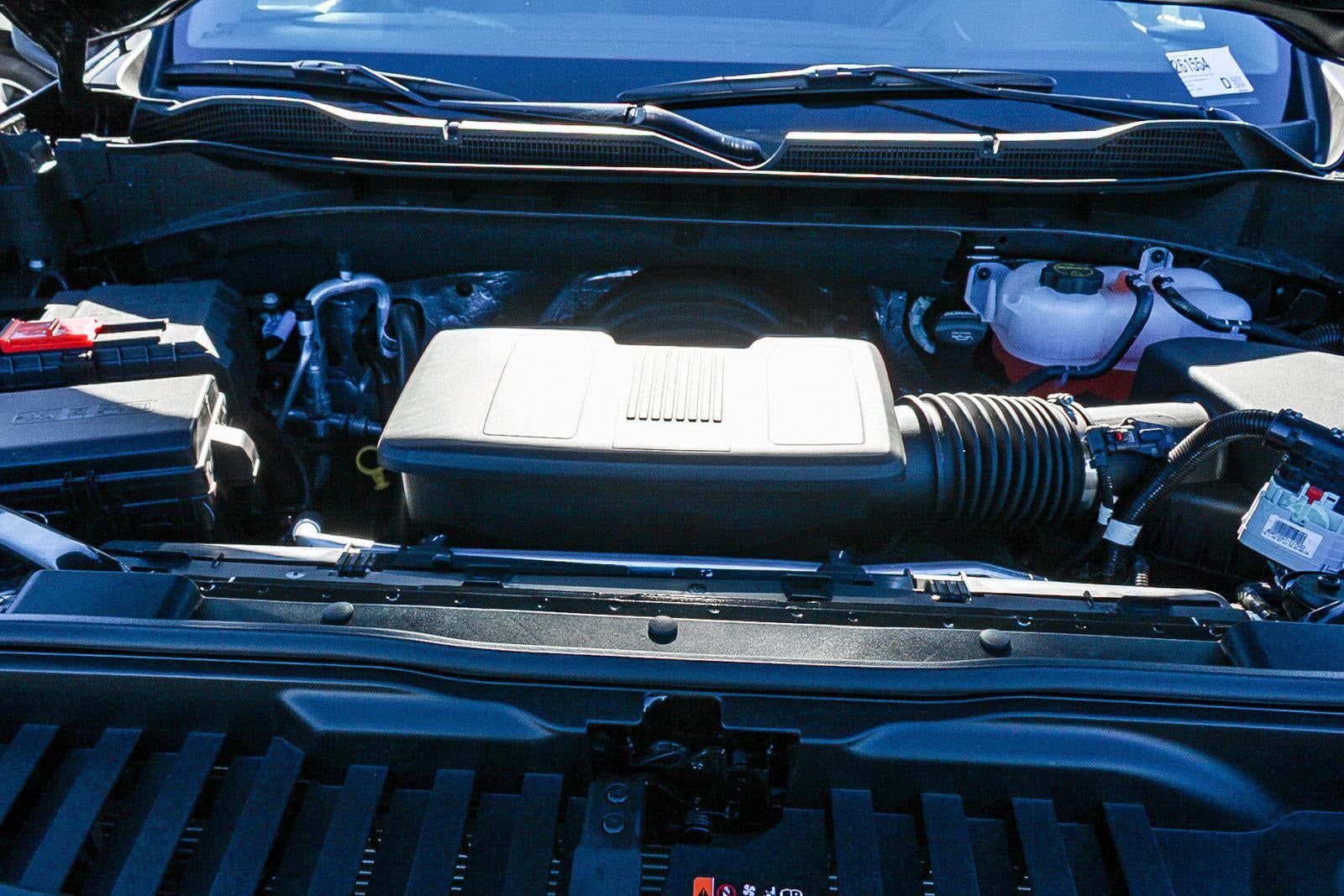 2026 Chevrolet Silverado 1500 Crew Cab Short Box 4-Wheel Drive LT Trail Boss