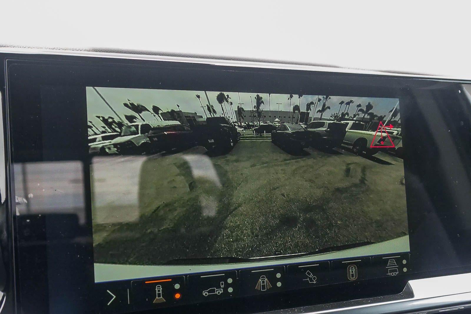 2026 Chevrolet Silverado 1500 Crew Cab Short Box 4-Wheel Drive LTZ