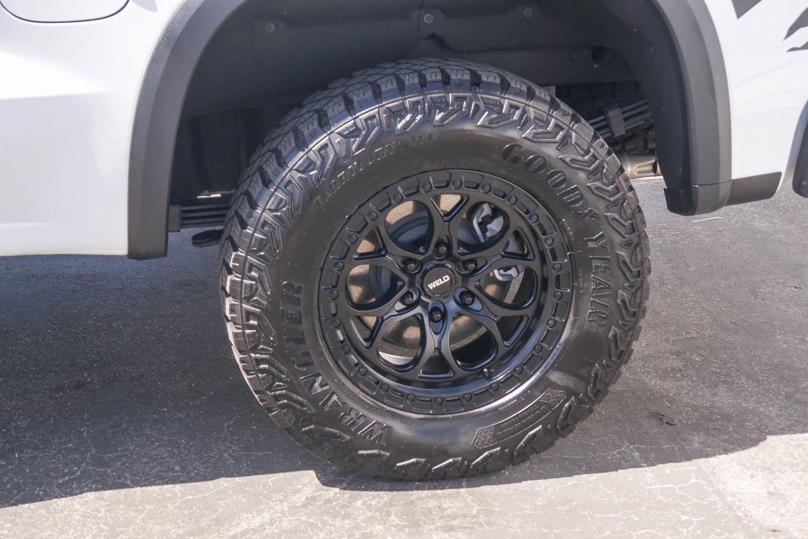 2025 Chevrolet Silverado 1500 ZR2