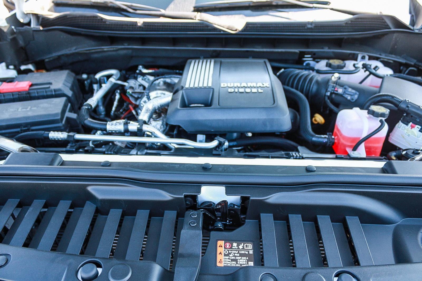 2026 Chevrolet Silverado 1500 Crew Cab Short Box 4-Wheel Drive ZR2