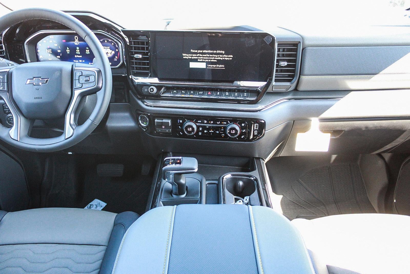 2026 Chevrolet Silverado 1500 Crew Cab Short Box 4-Wheel Drive ZR2