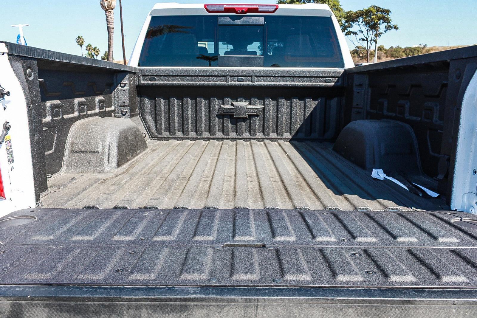 2026 Chevrolet Silverado 1500 Crew Cab Short Box 4-Wheel Drive ZR2