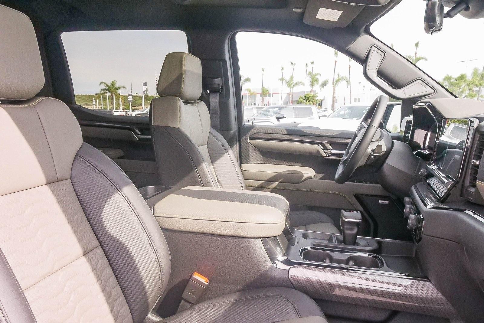 2026 Chevrolet Silverado 1500 Crew Cab Short Box 4-Wheel Drive ZR2