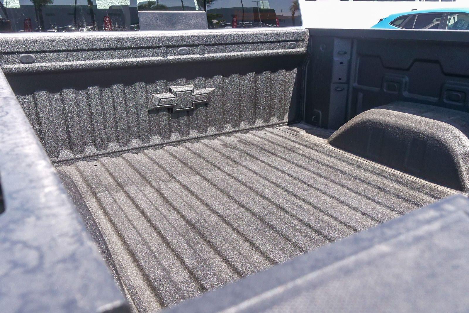2026 Chevrolet Silverado 1500 Crew Cab Short Box 4-Wheel Drive ZR2