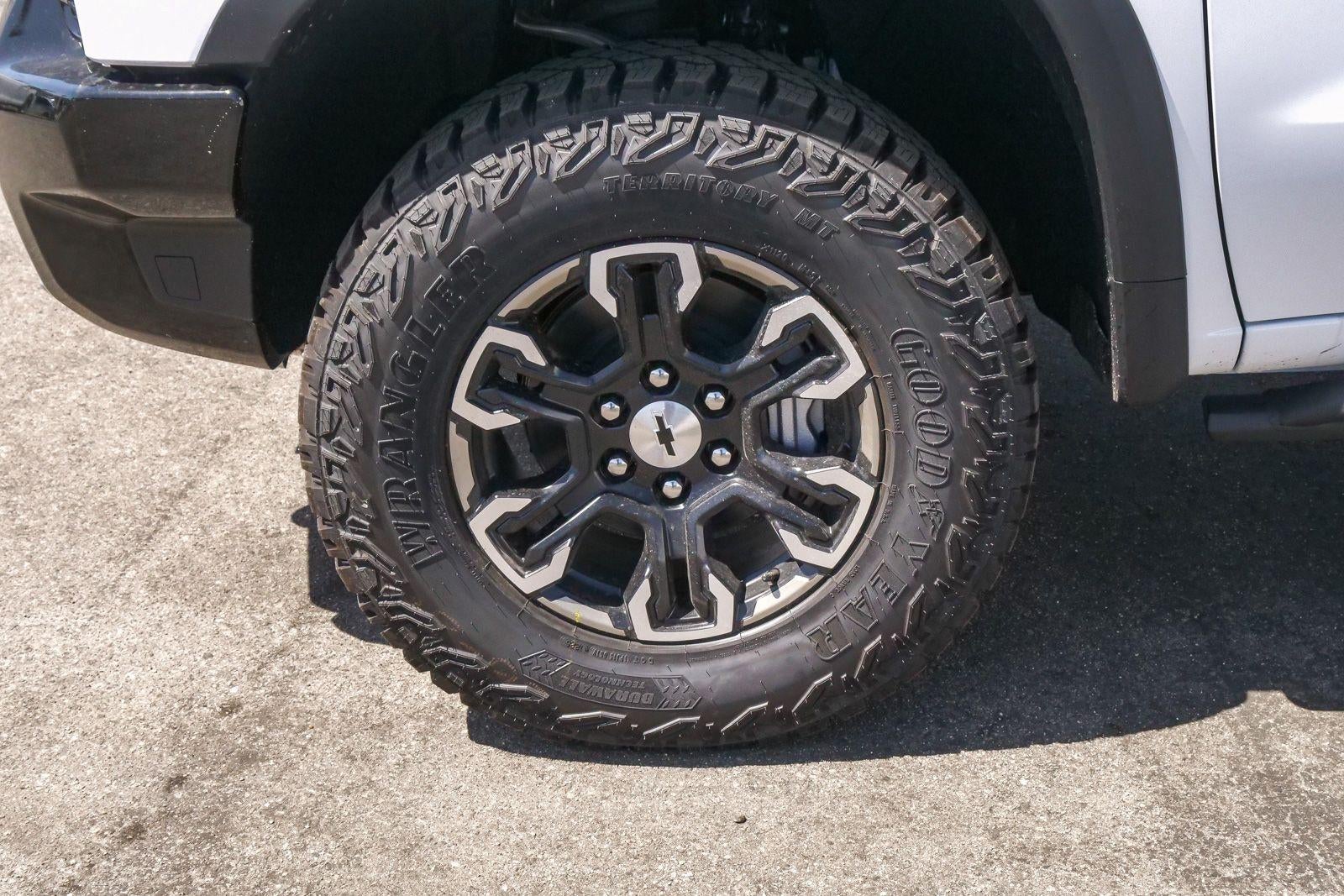 2026 Chevrolet Silverado 1500 Crew Cab Short Box 4-Wheel Drive ZR2