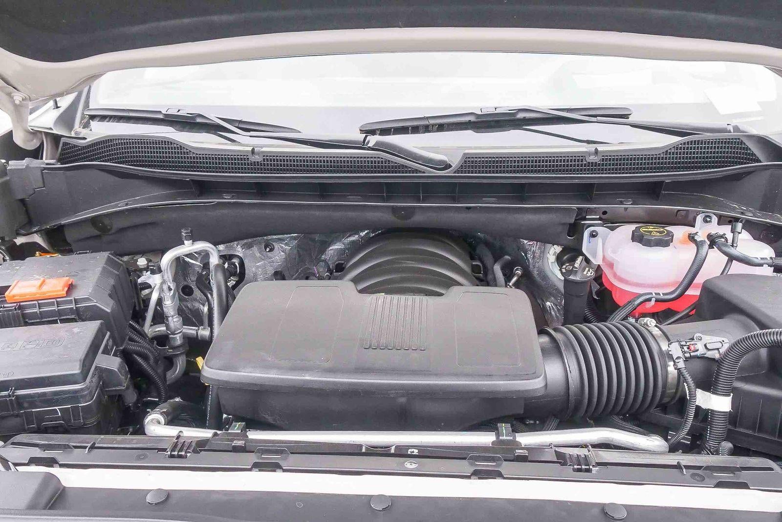 2026 Chevrolet Silverado 1500 Crew Cab Short Box 4-Wheel Drive ZR2