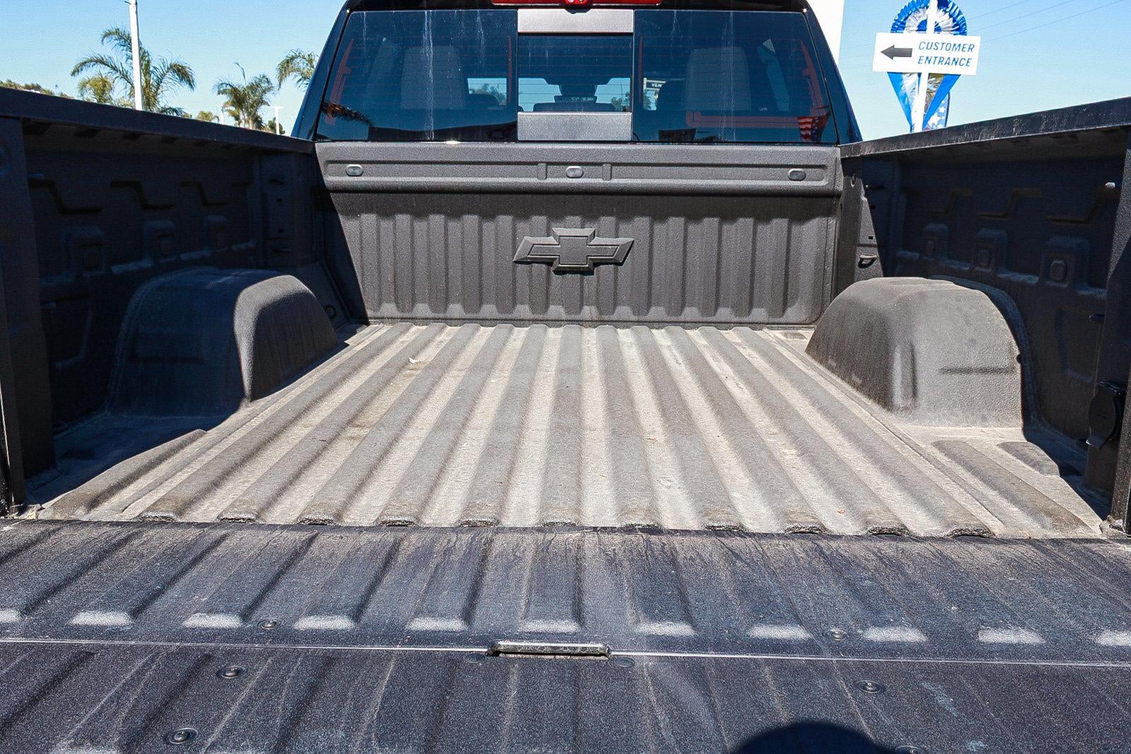 2026 Chevrolet Silverado 1500 Crew Cab Short Box 4-Wheel Drive ZR2