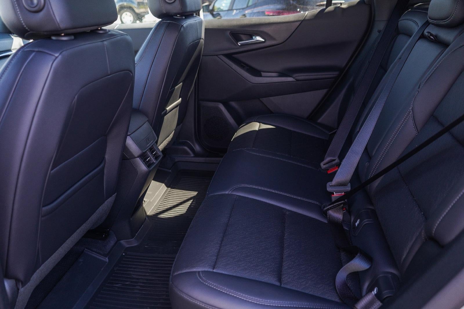 2027 Chevrolet Equinox FWD LT