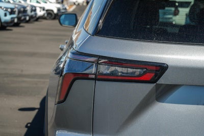 2027 Chevrolet Equinox FWD LT