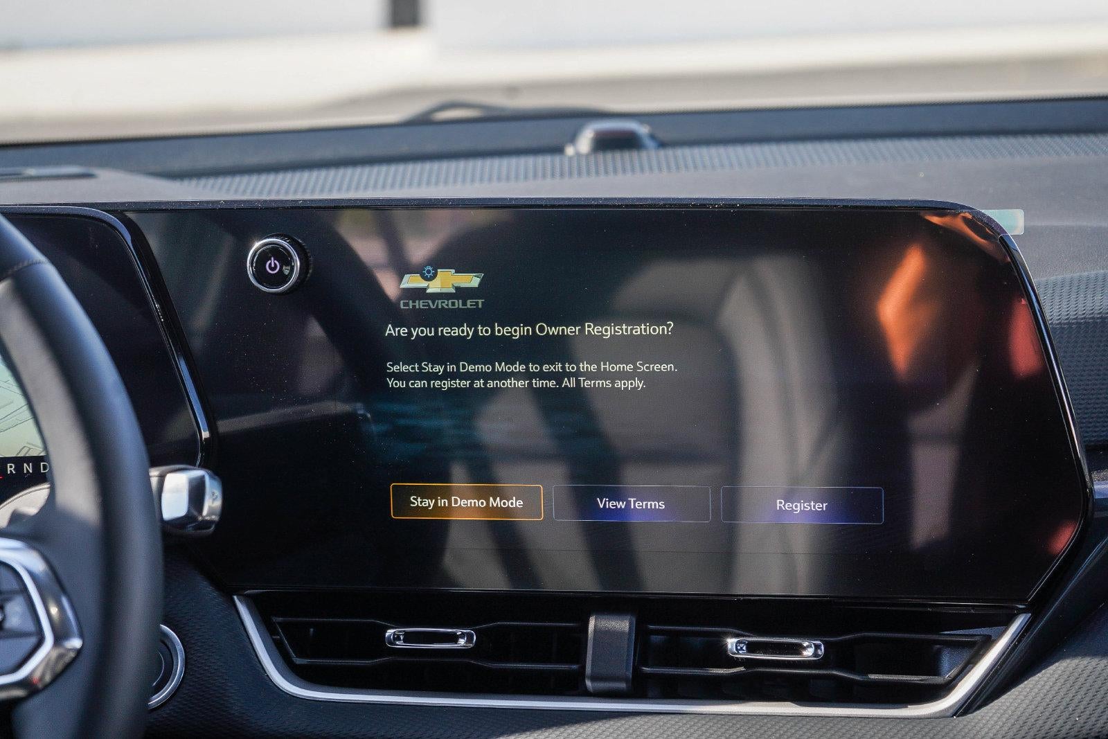 2027 Chevrolet Equinox FWD LT