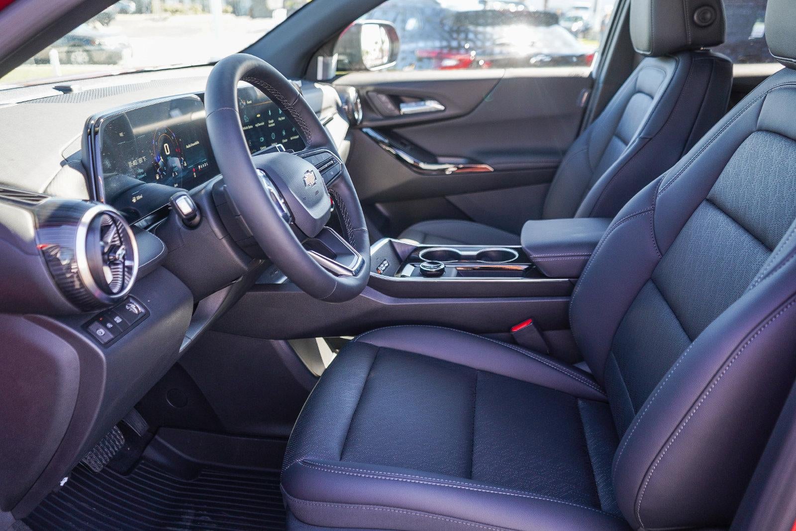 2027 Chevrolet Equinox FWD LT