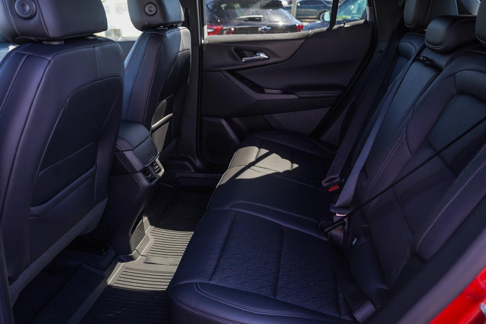 2027 Chevrolet Equinox FWD LT