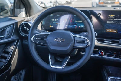 2027 Chevrolet Equinox FWD LT