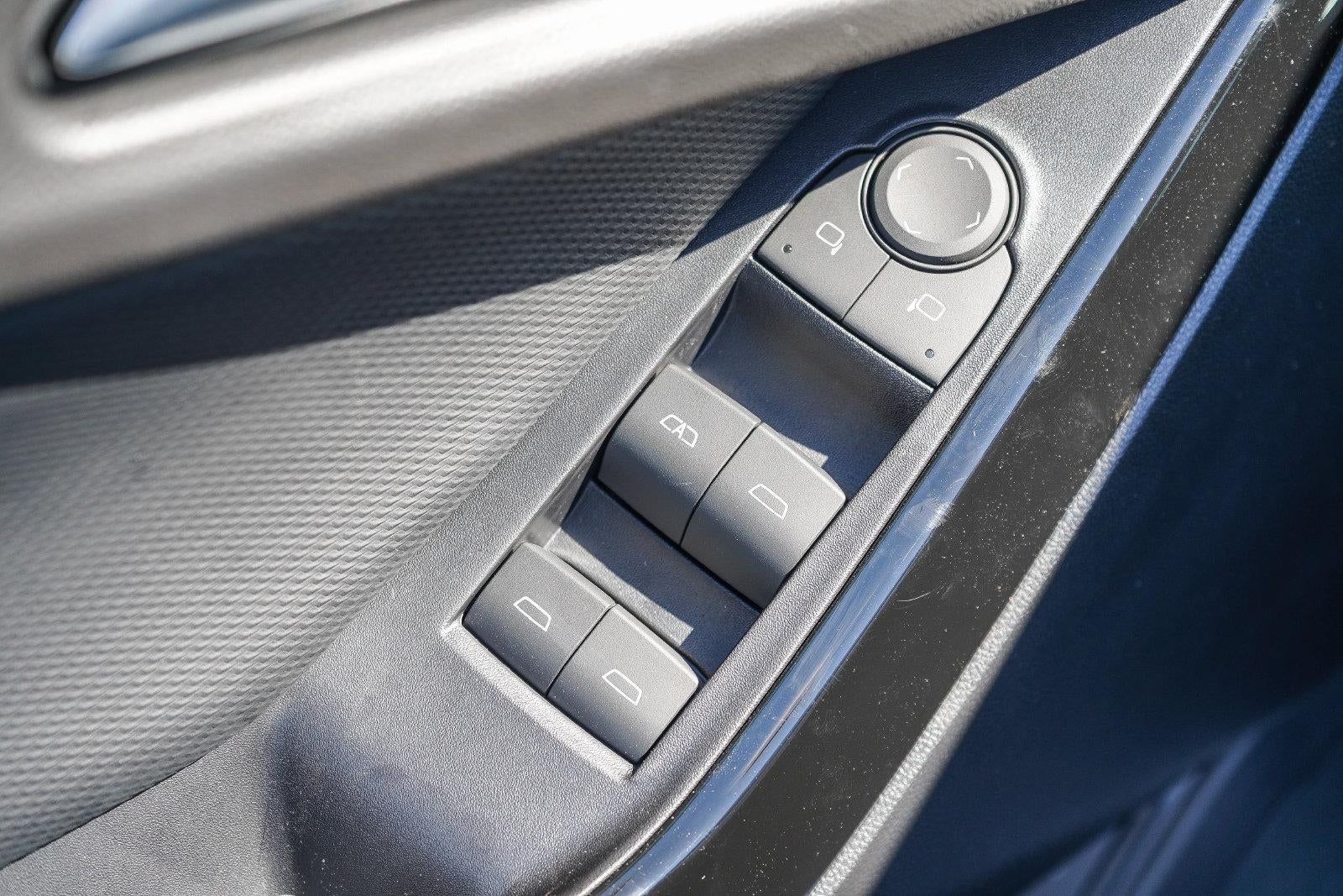 2027 Chevrolet Equinox FWD LT
