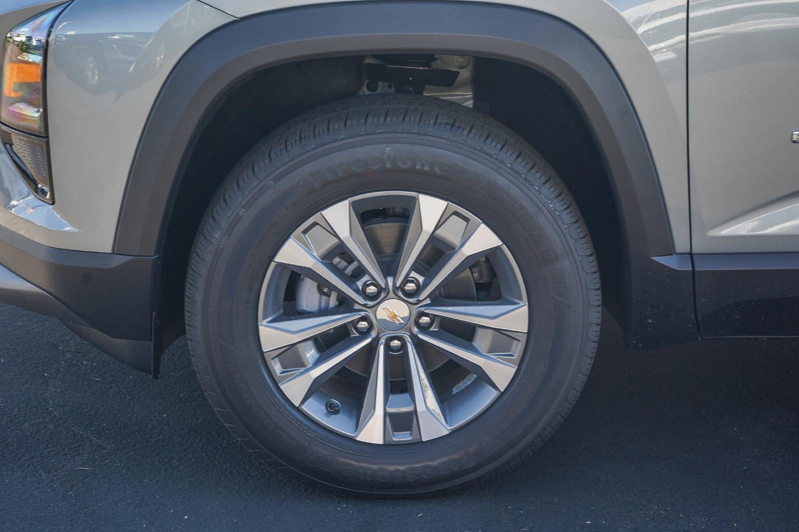 2027 Chevrolet Equinox FWD LT