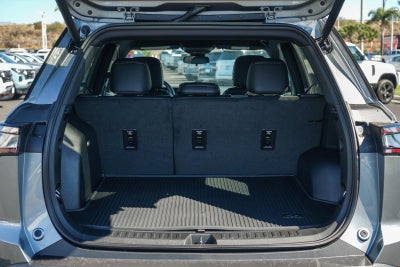 2027 Chevrolet Equinox FWD LT