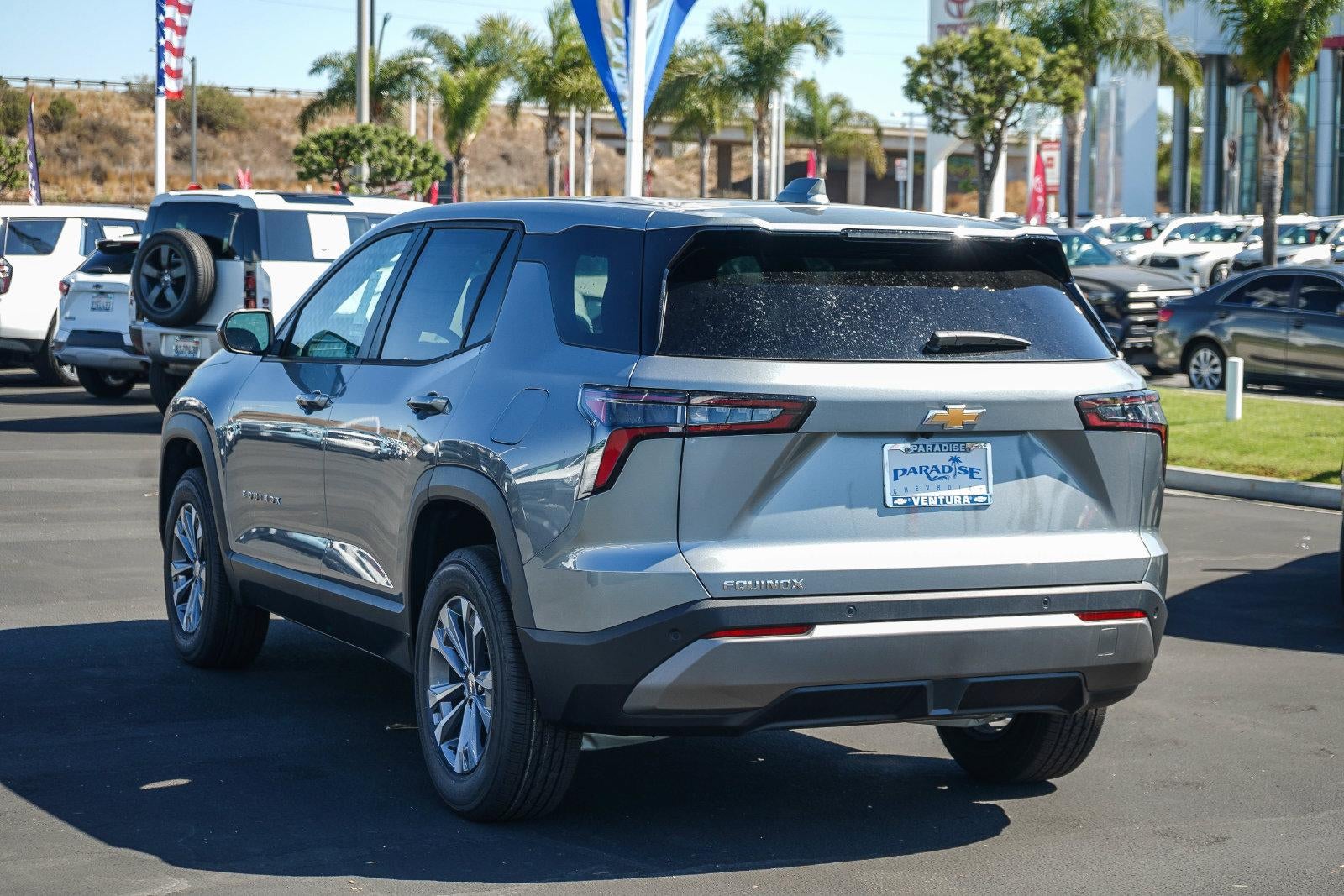2027 Chevrolet Equinox FWD LT