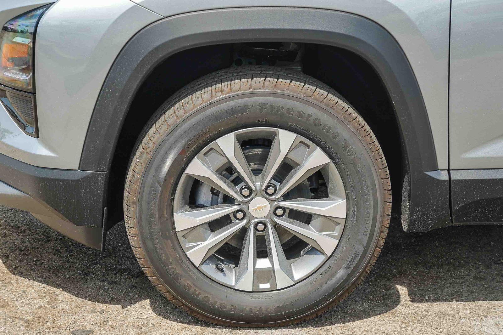 2027 Chevrolet Equinox FWD LT