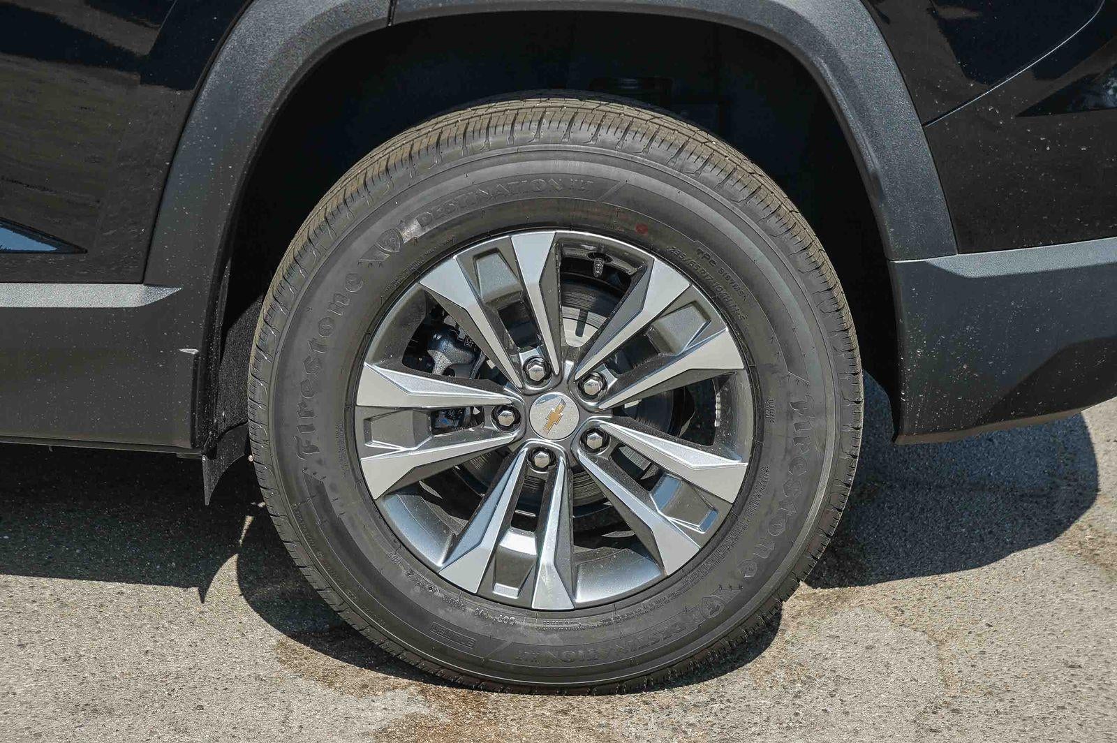2027 Chevrolet Equinox FWD LT